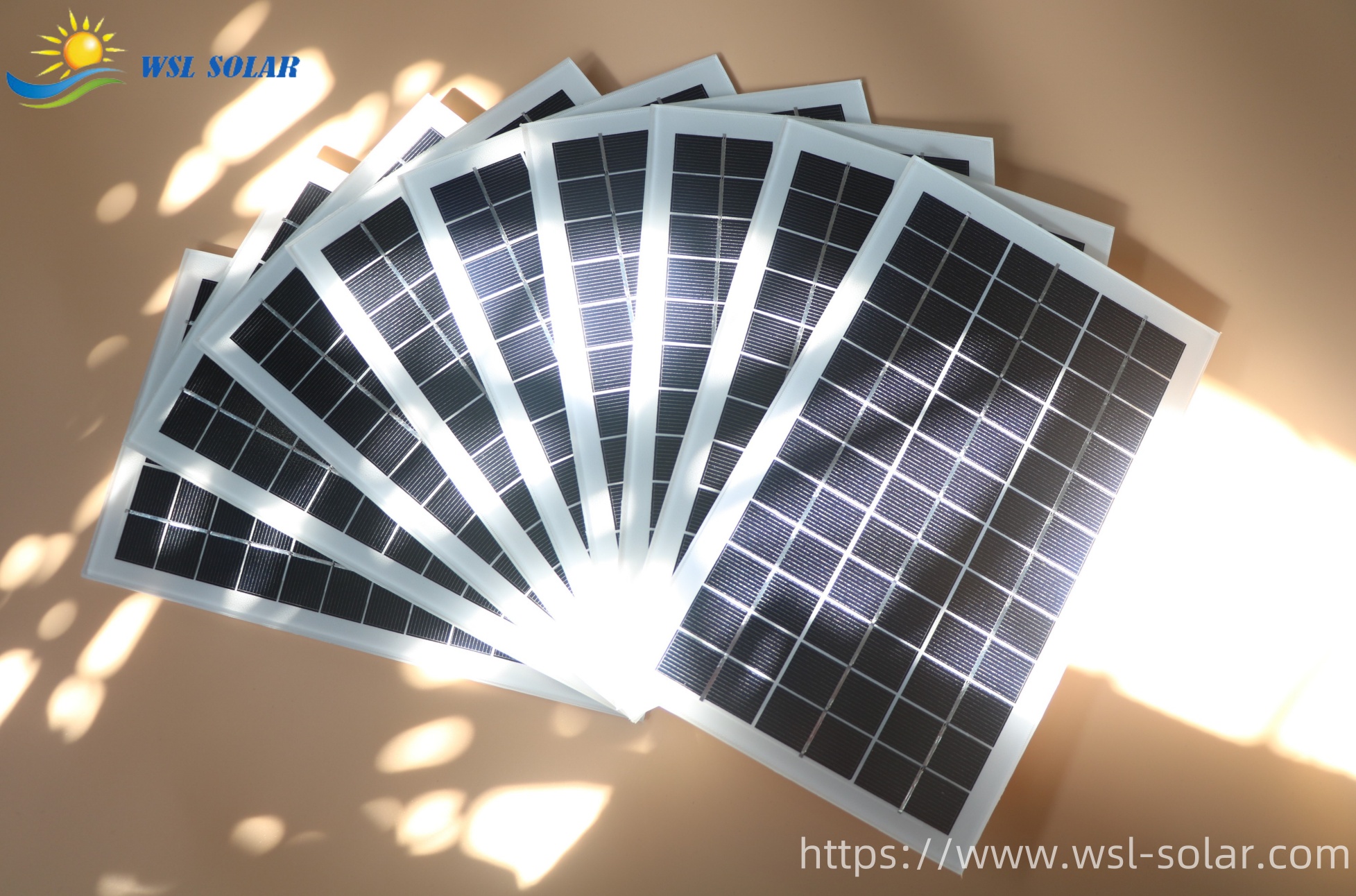 What is the Difference between Mono Solar Panel and Poly Solar Panel ...